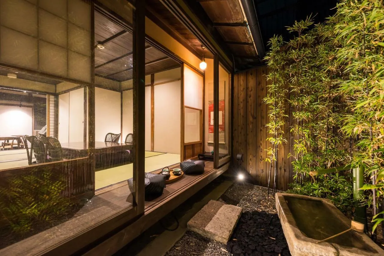 Guesthouse-Hana・ Bamboo House Kyoto Holiday home